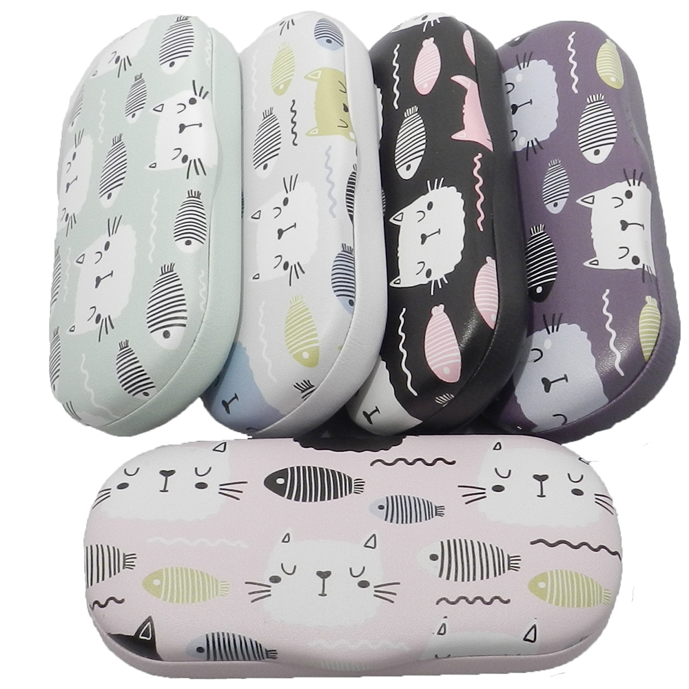 Feline Frnzy Med Clam 5 Assorted Colors